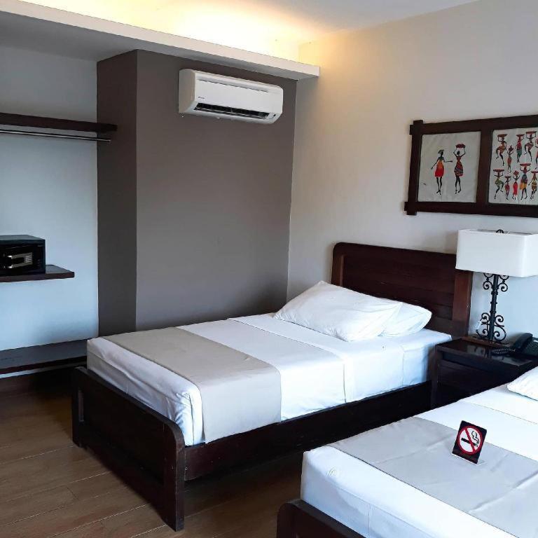 Casa Rubin Hotell Dumaguete City Eksteriør bilde