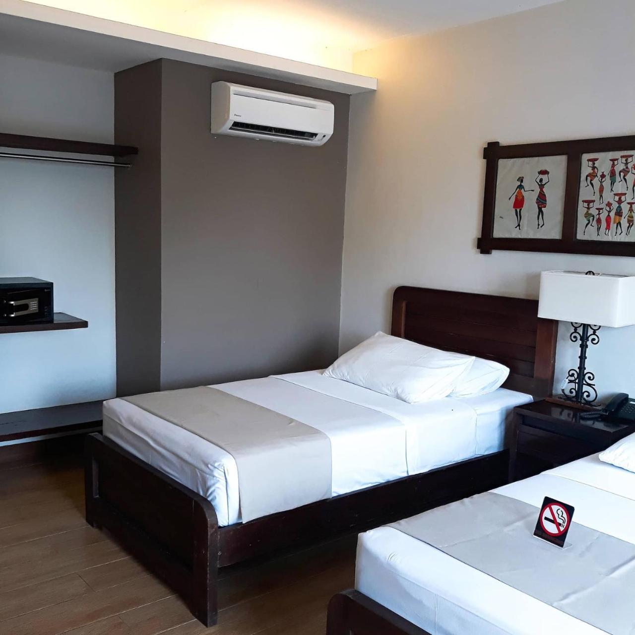 Casa Rubin Hotell Dumaguete City Eksteriør bilde